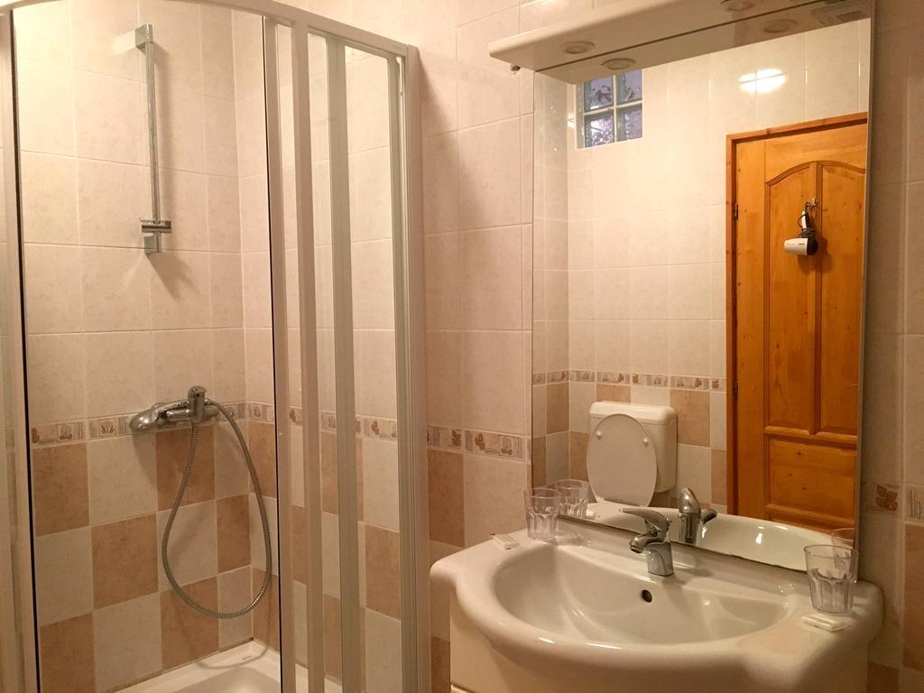 Racz Fogado Hotel Kisoroszi Luaran gambar