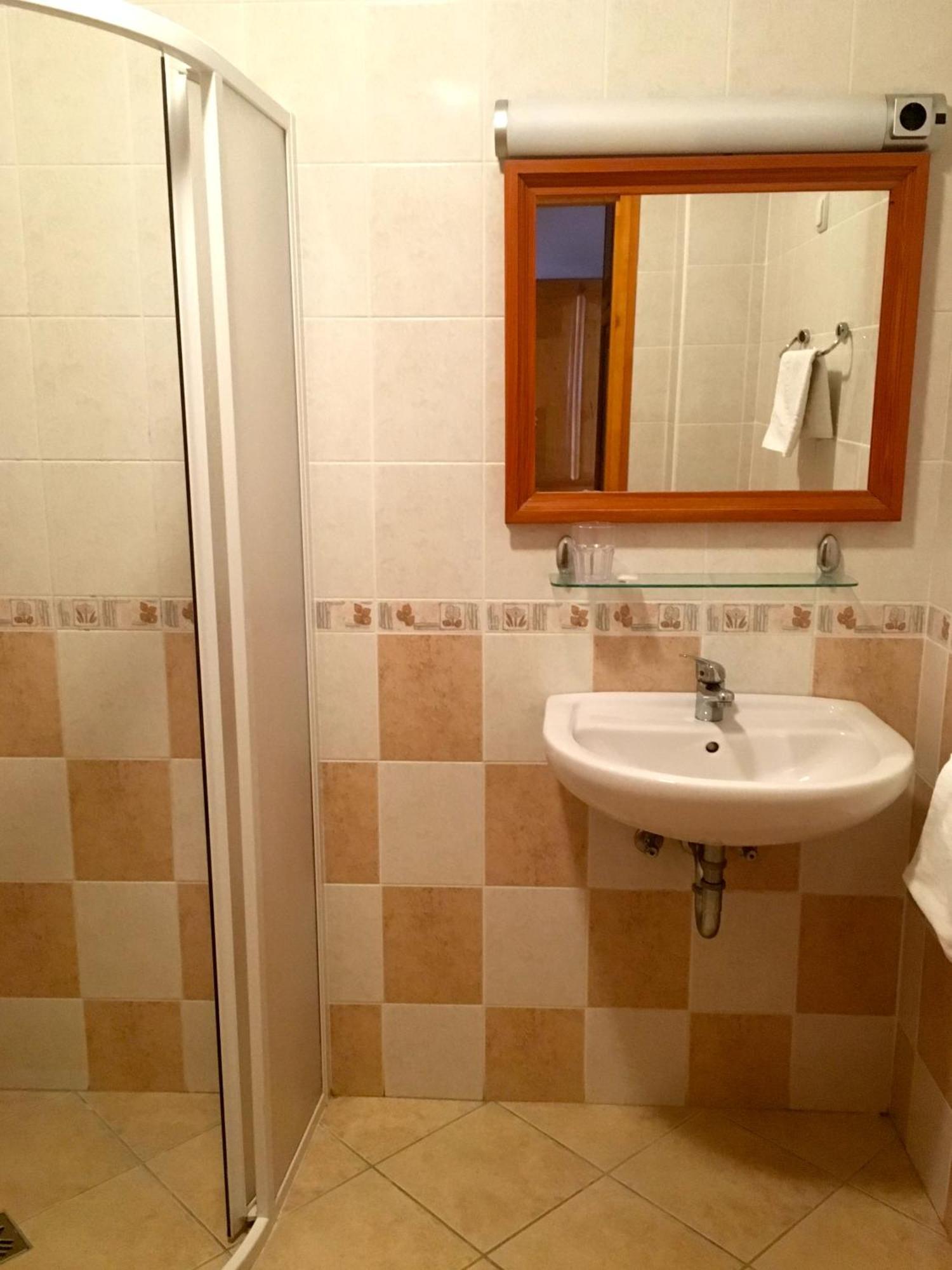 Racz Fogado Hotel Kisoroszi Luaran gambar