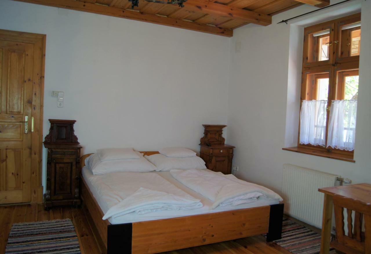 Racz Fogado Hotel Kisoroszi Luaran gambar