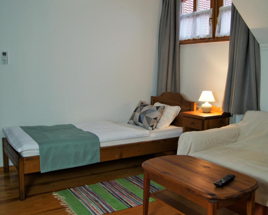 Racz Fogado Hotel Kisoroszi Luaran gambar